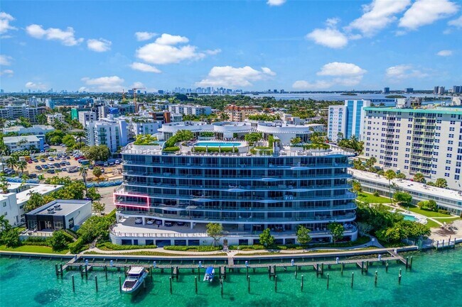 Building Photo - 1135 103rd St