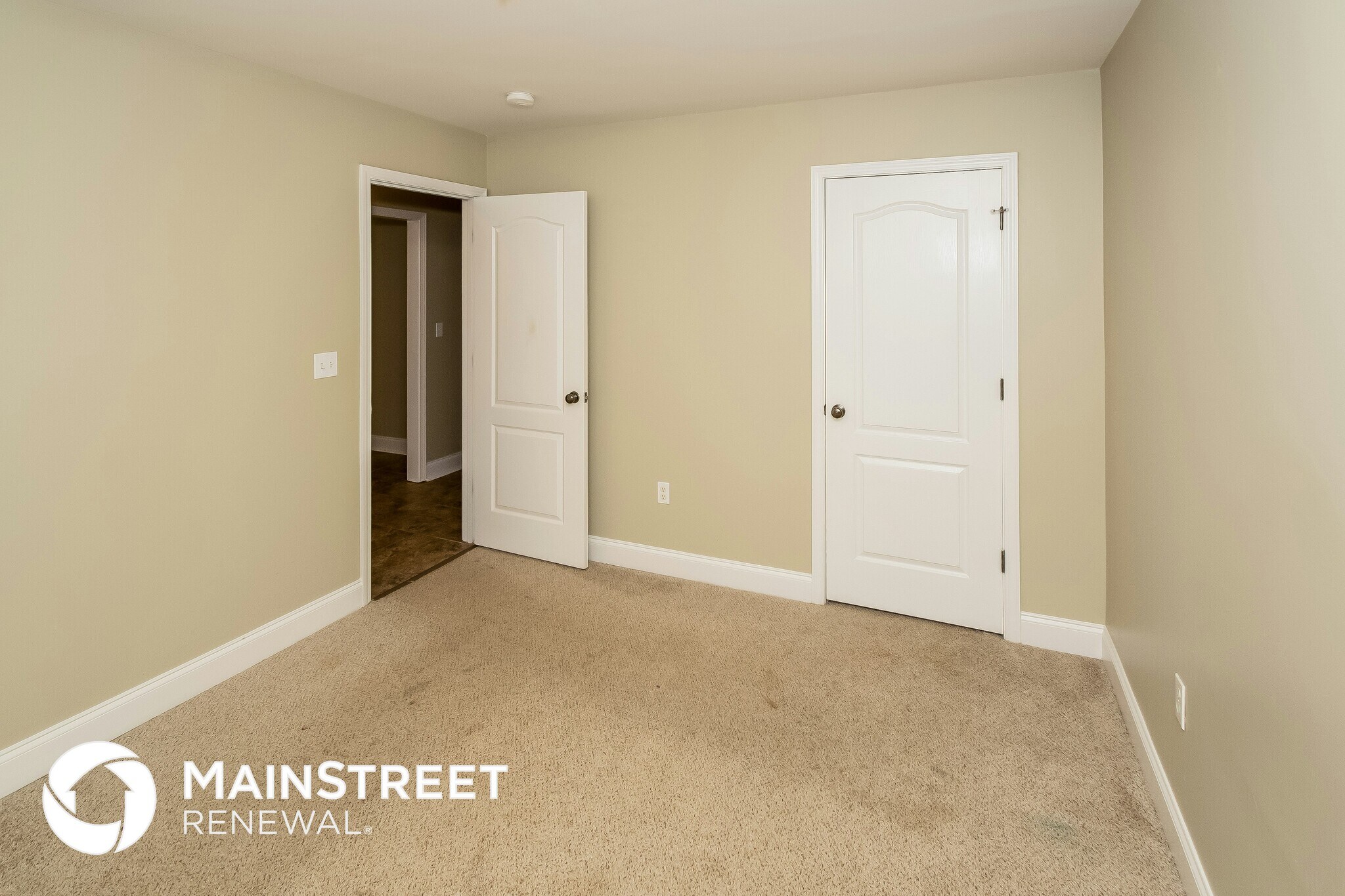 Building Photo - 450 Marsh Cir