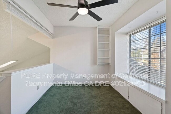 Building Photo - 4 Coyle Creek Cir