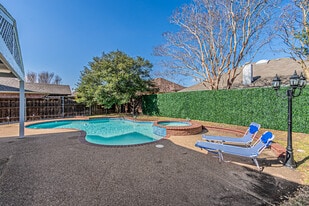 Building Photo - 841 Snapdragon Ln