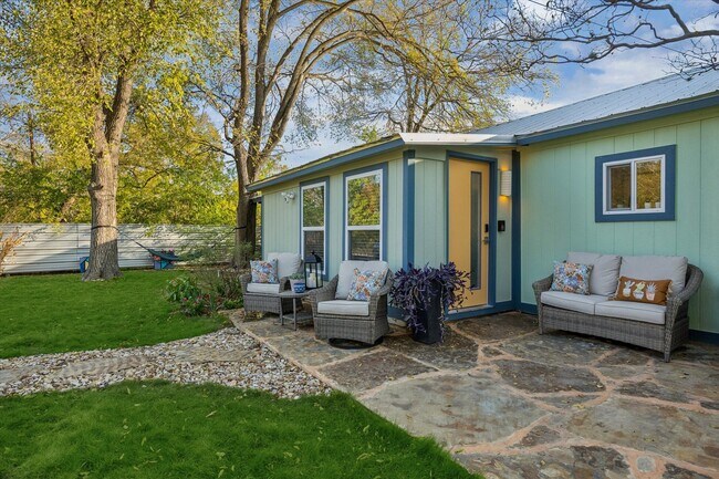 Building Photo - 4901 Prock Ln