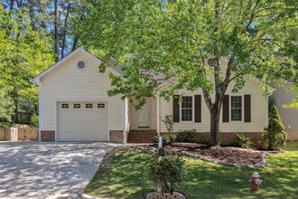 Building Photo - 106 London Plain Ct