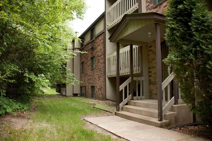 Summit Ave. Apartments 420 Summit Ave S Sauk Rapids MN 56379