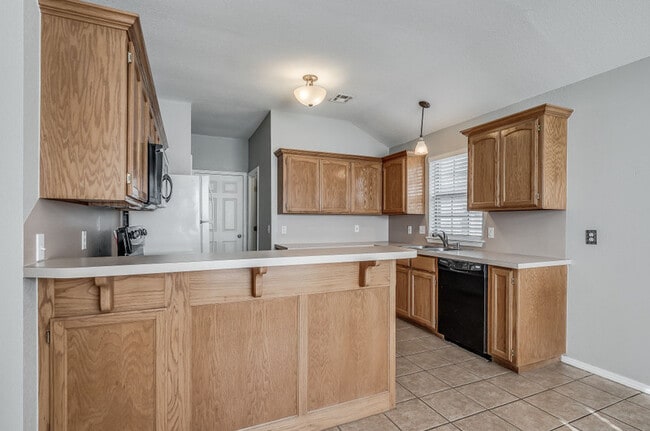 Building Photo - 1717 Briarcreek