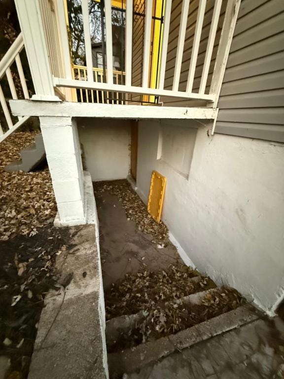 Building Photo - 5411 Hamilton Ave