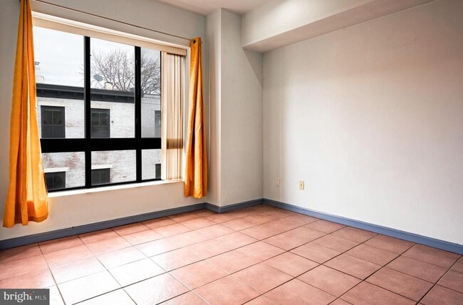 Building Photo - 763 S 8th St