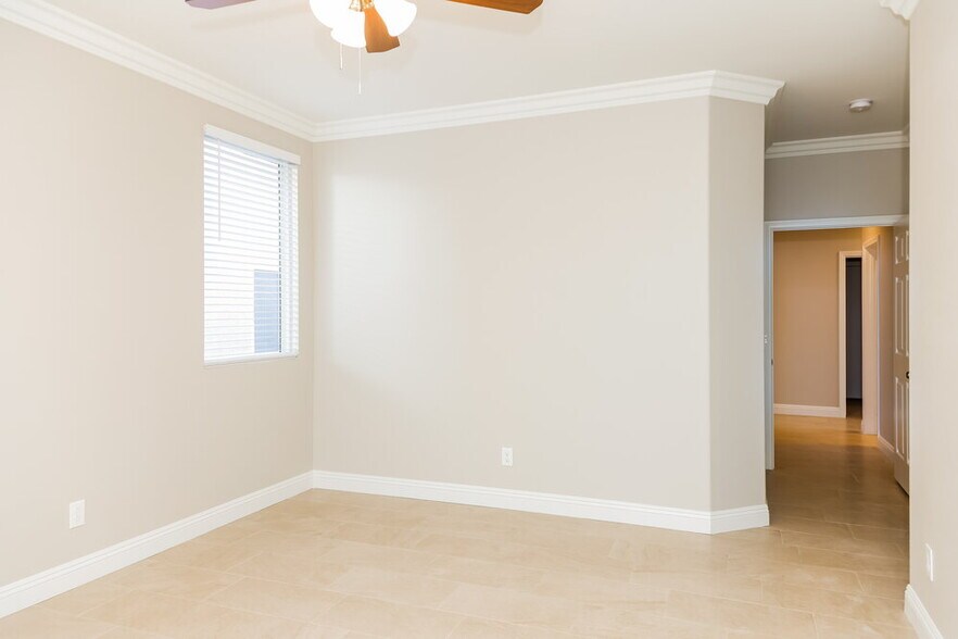 Building Photo - 486 Kirkstone Way