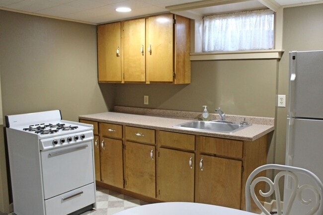 Building Photo - All utilities included in this 1-Bedroom, 1-Bath Garden-Level Apartment