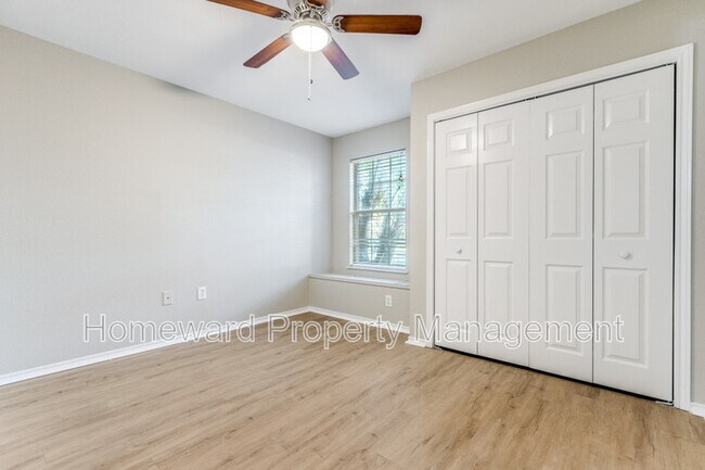 Building Photo - 204 Gerrish St