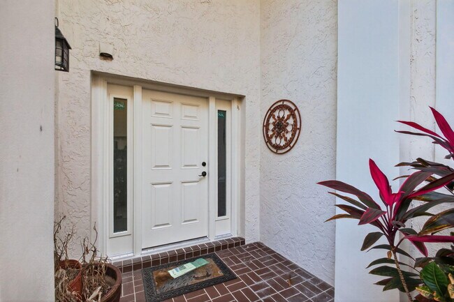 Building Photo - 3940 Back Bay Dr