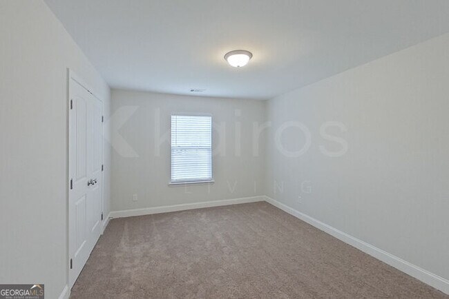Building Photo - 106 Western Red Cedar Dr