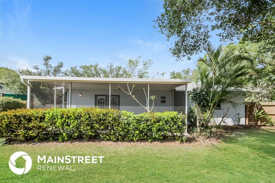 Building Photo - 12613 Sixth St