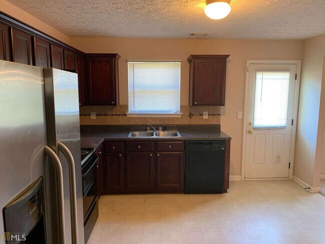 Building Photo - 25 Wexford Way