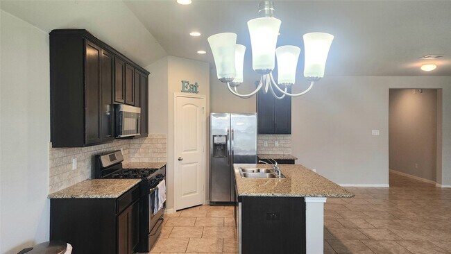 Building Photo - 29346 Dunns Creek Ct