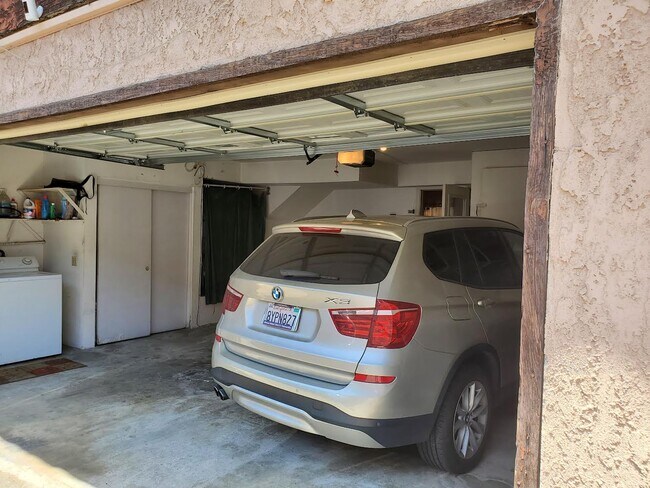 Building Photo - 4288 Rosemead Blvd