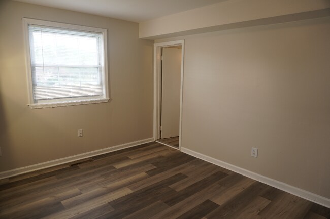 Building Photo - 5551 Force Rd