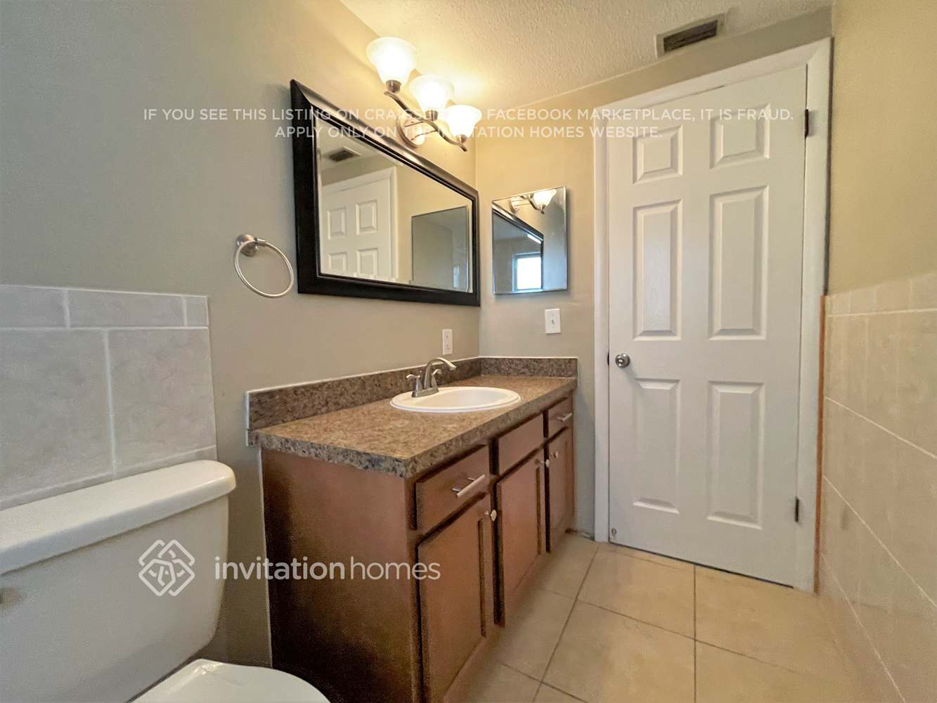 Building Photo - 4850 Samara Dr