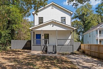 Building Photo - 1806 Charleston Ave SE