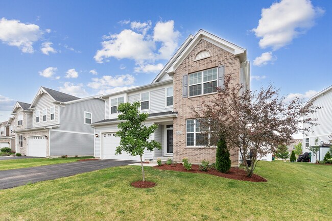 Building Photo - 12811 Conifer St