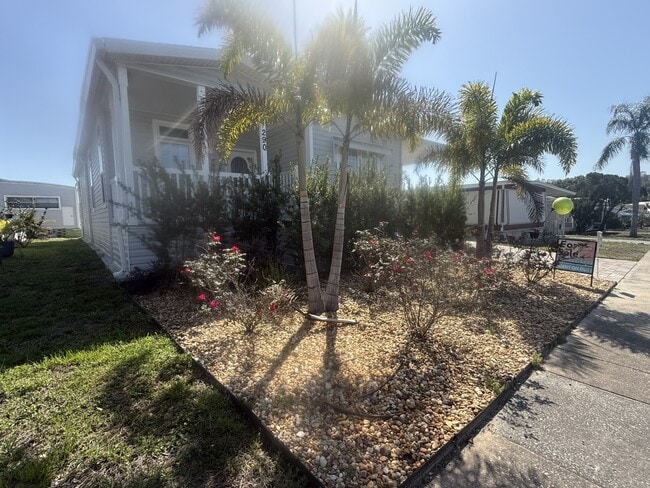 Building Photo - 39248 US Hwy 19 N