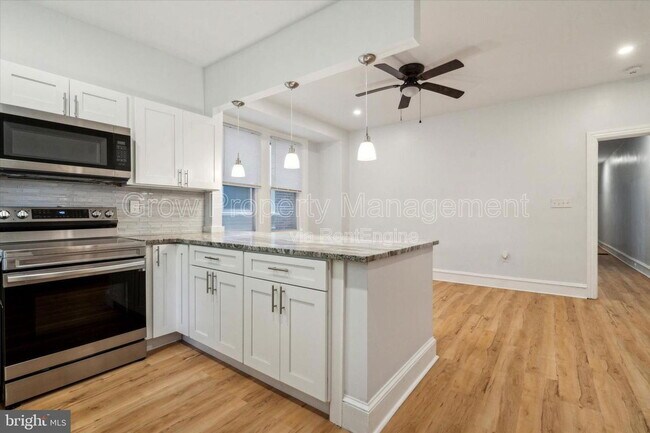 Building Photo - 5335 Angora Terrace