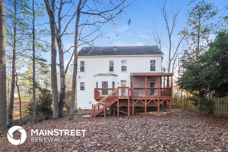 Building Photo - 808 Siena Dr