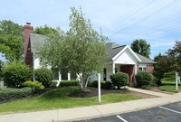 Building Photo - Wellington Woods