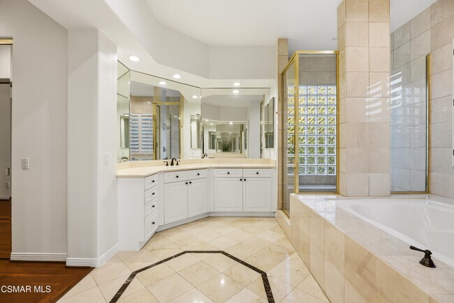 Building Photo - 25301 Prado De Los Arboles