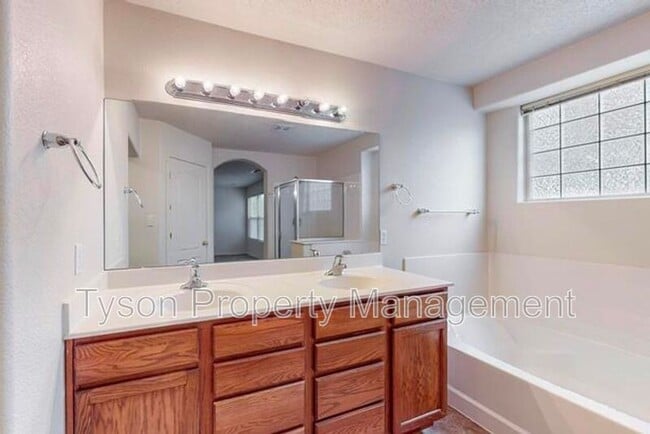 Building Photo - 8116 Long Mesa Pl NW