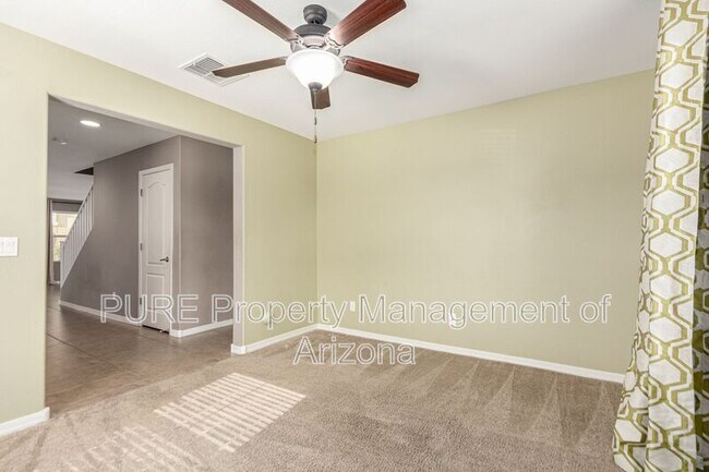 Building Photo - 1423 N Balboa
