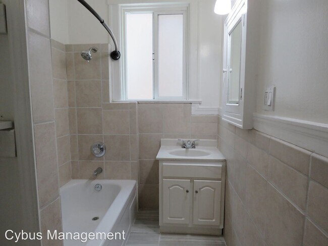 Building Photo - 2 br, 1 bath House - 1280 Union St. #1