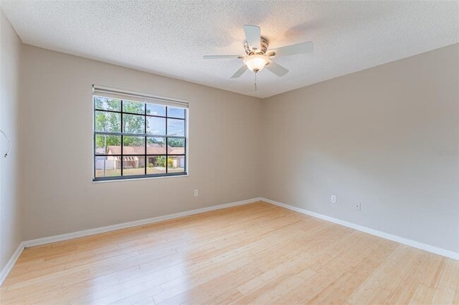 Building Photo - 16203 Fantasia Dr