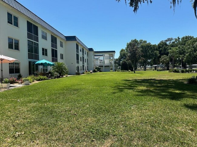 Building Photo - 4801 Airport Rd