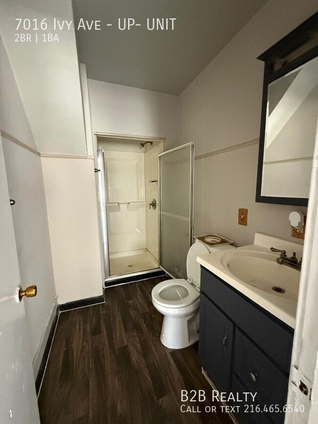 Building Photo - 7016 Ivy Ave