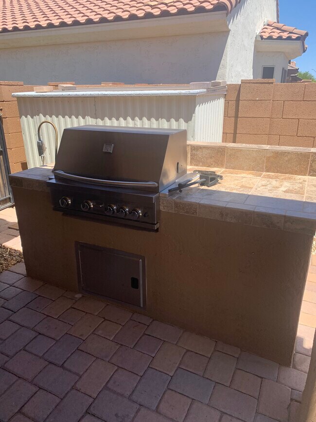 Building Photo - 21605 N 261st Ave