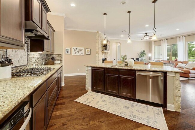 Building Photo - 120 Camp Verde Dr