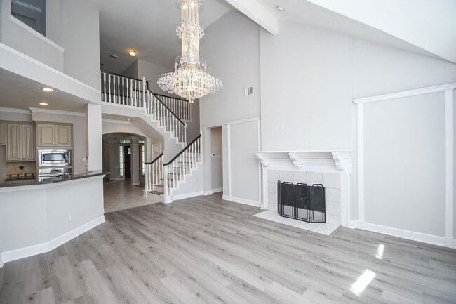 Building Photo - 1803 Red Bud Ln