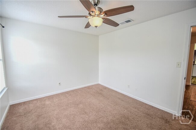 Building Photo - 5301 Walden Park Dr