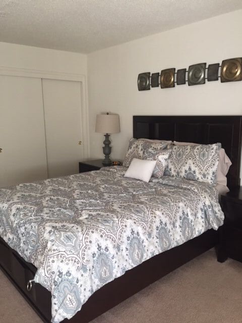 Building Photo - 1335 Montecito Ave