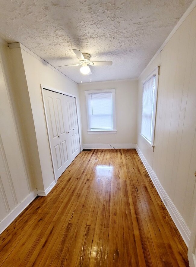 Building Photo - Beautiful Renovated Single Family Home!