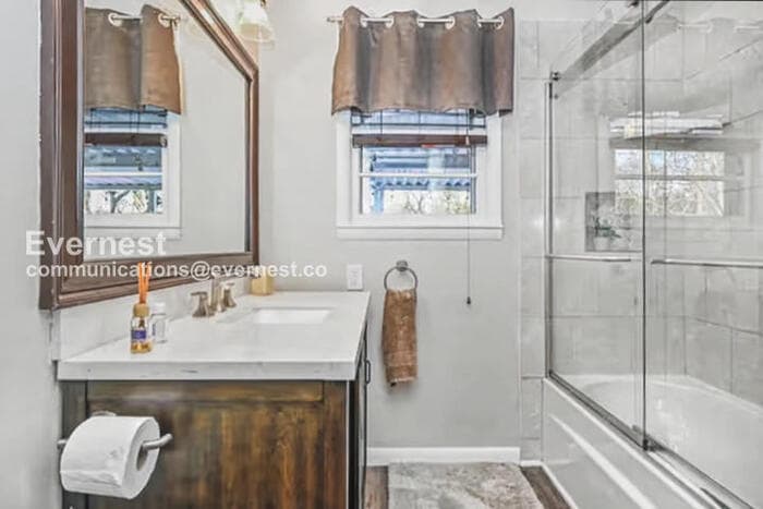 Building Photo - 4025 Yoest Dr