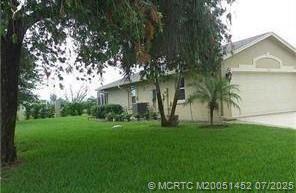 Building Photo - 1397 SW 24th Ln