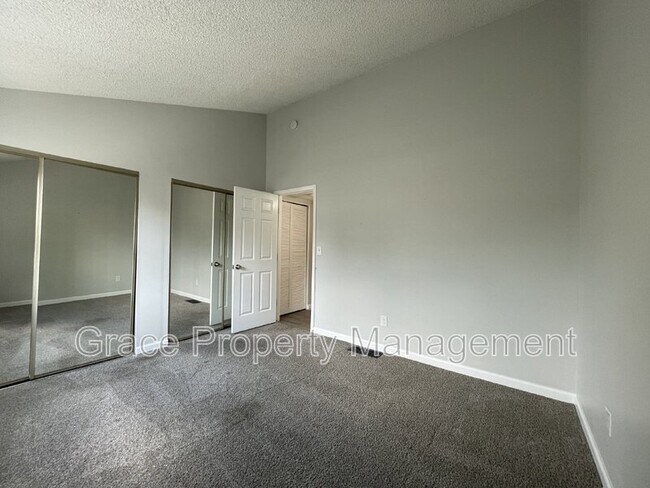 Building Photo - 1772 S Trenton St