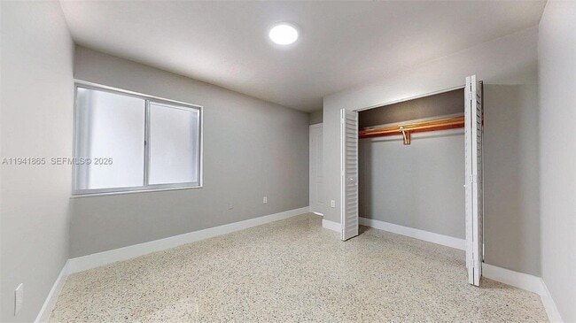 Building Photo - 426 NW 13th Ave