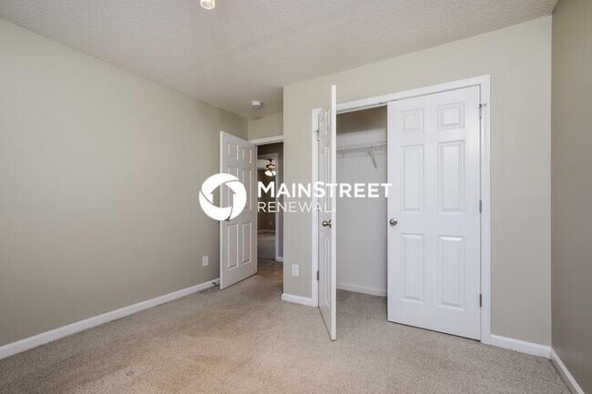 Building Photo - 3 Bedroom Pet-Friendly Home in Winston-Salem, NC with Main Street Renewal