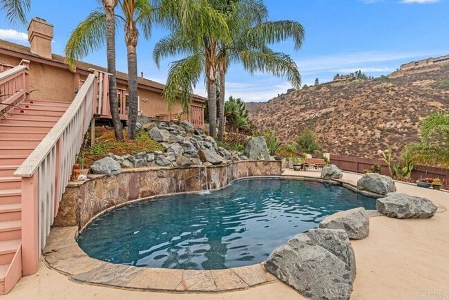 Building Photo - BEAUTIFUL 4BR/3BA home in SINGING HILLS VI...
