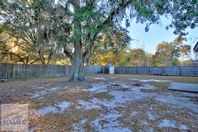 Building Photo - 229 Augusta Way