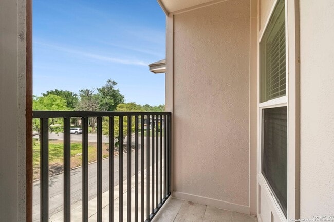 Building Photo - 1002 Morningside Dr