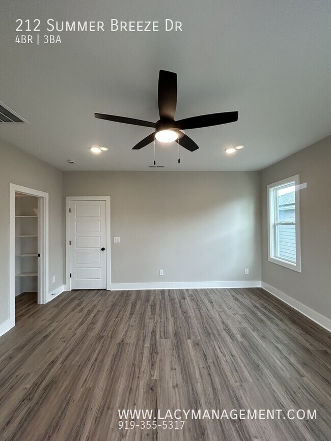 Building Photo - 212 Summer Breeze Dr