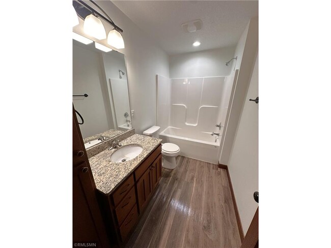 Building Photo - 1726 Aspen Ct